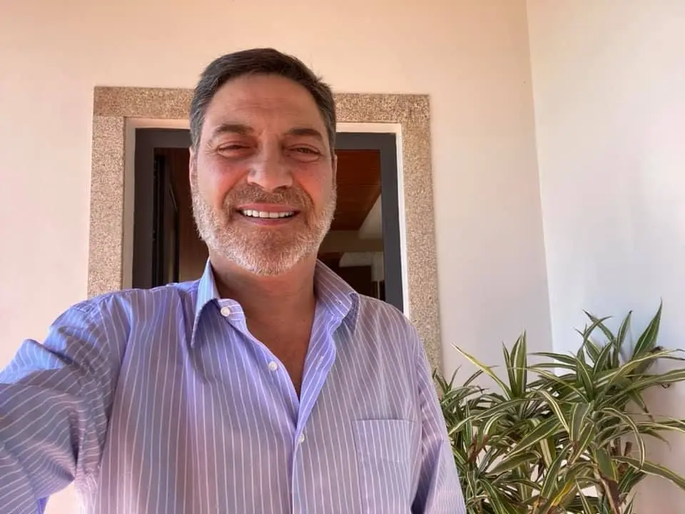 As imagens que acompanham a nova mensagem de Hernâni Carvalho