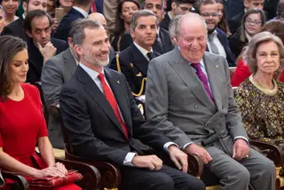 Letizia, Felipe VI, Juan Carlos e Sofía