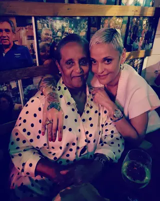 Mariza com a mãe, Isabel Nunes