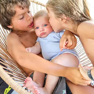 Os filhos de Pimpinha Jardim e Francisco Spínola