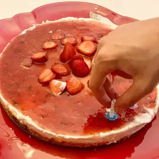 O bolo de aniversário de Francisco, filho de João Reis e Joana Seixas