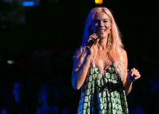Joss Stone está grávida pela primeira vez. O bebé é fruto do relacionamento com o músico norte-americano Cody DaLuz