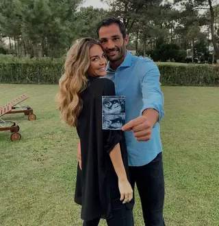 Ana Mamore e Antonio Adán
