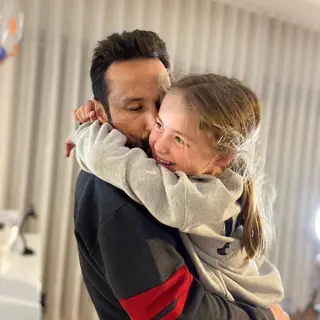 César Peixoto com a filha, Pilar