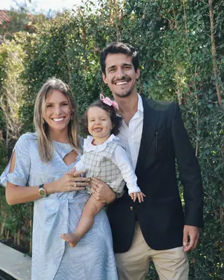 Isaurinha Jardim e Leonardo Mota com a filha, Gracinha