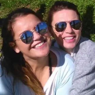 Katia Aveiro com a prima Márcia Santos