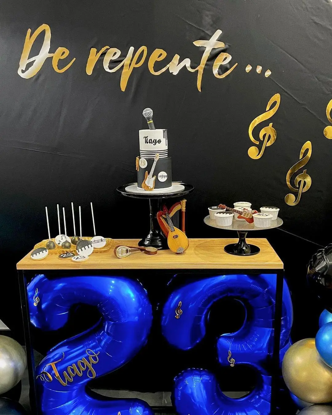 Bárbara Bandeira surpreendeu o irmão com uma festa de aniversário