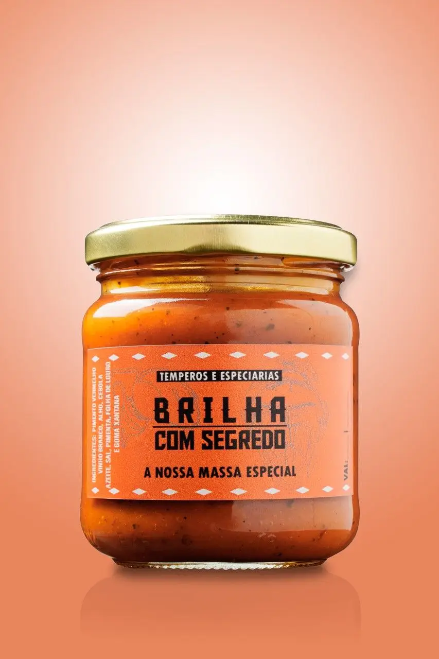 Massa Pimentão ideal para marinadas, carnes, grelhados e refogados (4,20€/ 200 ml)