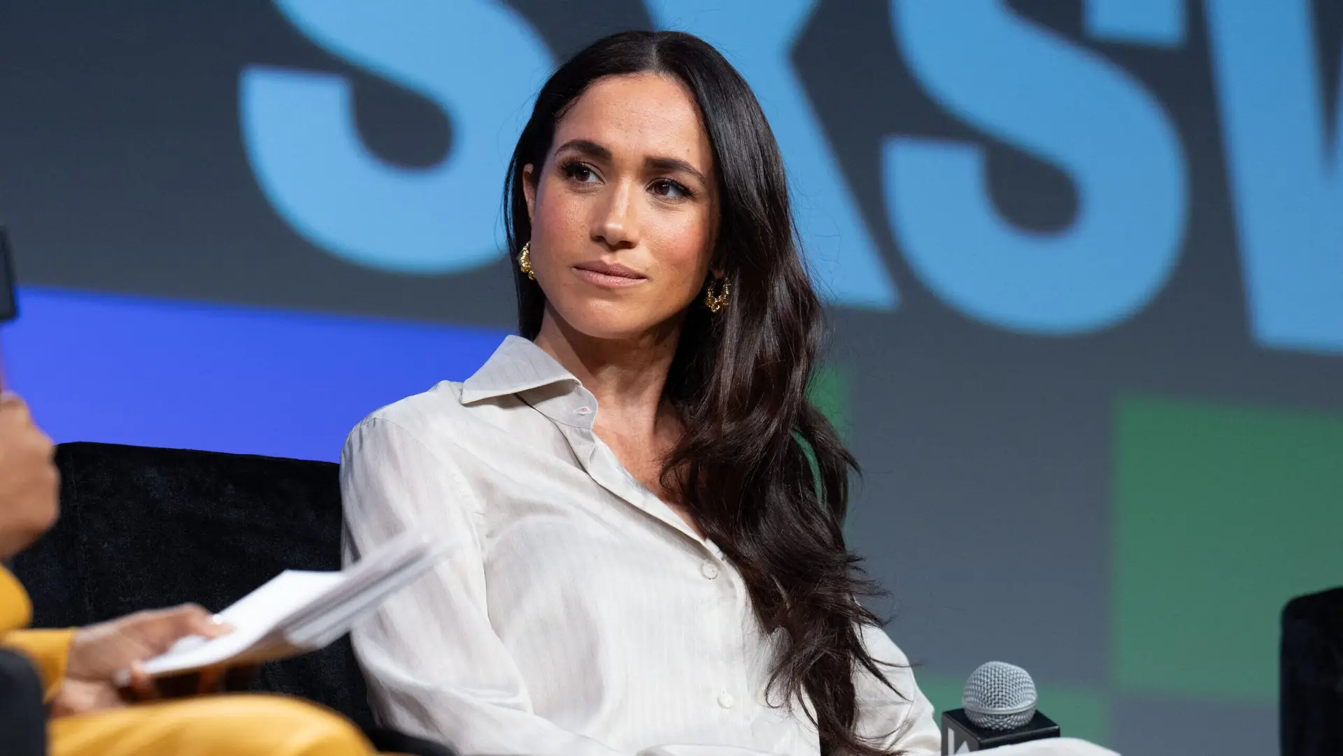 Meghan Markle Estar Arrependida Pela Forma Como Deixou A Fam Lia