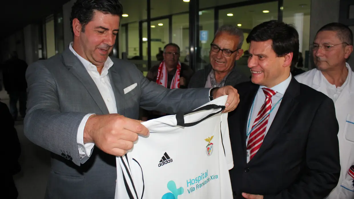 Rui Vitória visita Hospital de Vila Franca de Xira
