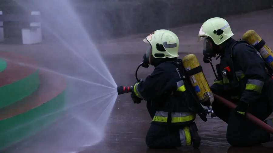 Simulacro no aniversário dos Bombeiros de Alverca Simulacro no aniversário dos Bombeiros de Alverca