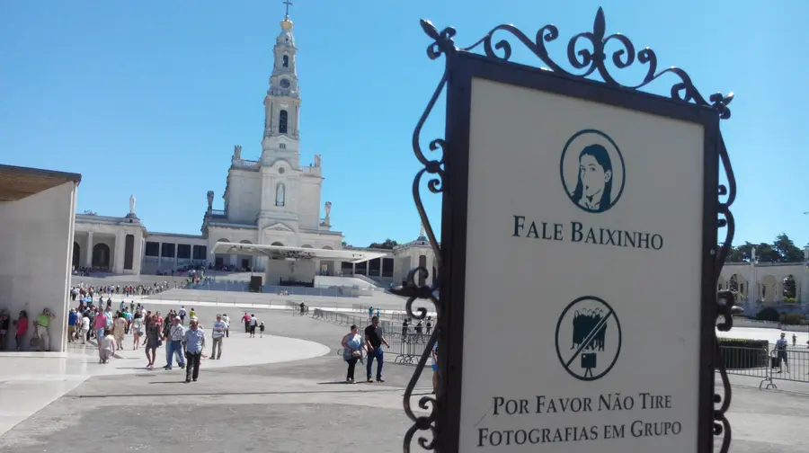 Petição contra visita do papa não preocupa bispo de Leiria/Fátima Petição contra visita do papa não preocupa bispo de Leiria/Fátima