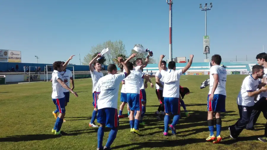 Coruchense sagra-se campeão distrital de futebol em Almeirim Coruchense sagra-se campeão distrital de futebol em Almeirim
