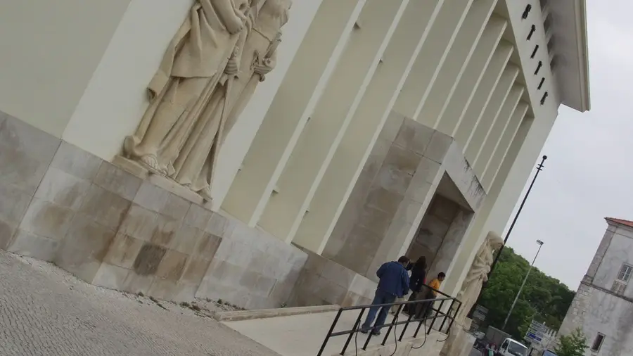 Tribunal de Santarém declara nula acusação e absolve ex-executivo da Junta de Tremês Tribunal de Santarém declara nula acusação e absolve ex-executivo da Junta de Tremês