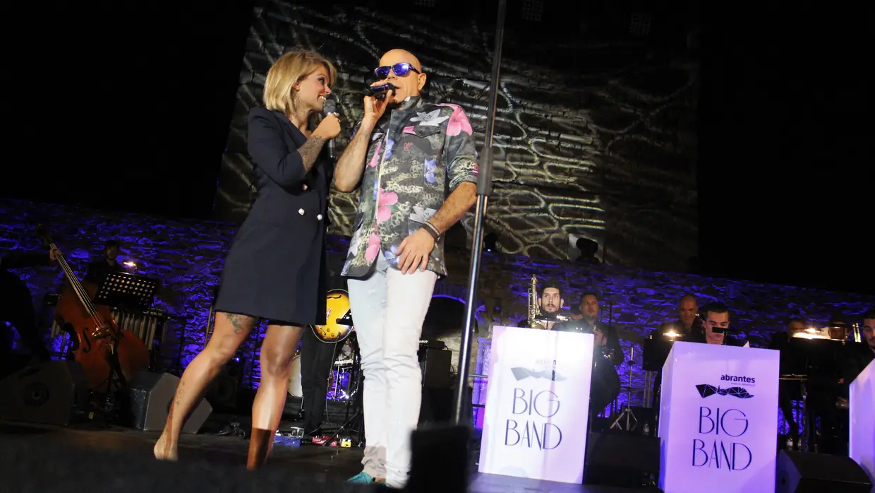 Pedro Abrunhosa e Aurea com Abrantes Big Band no Castelo de Abrantes