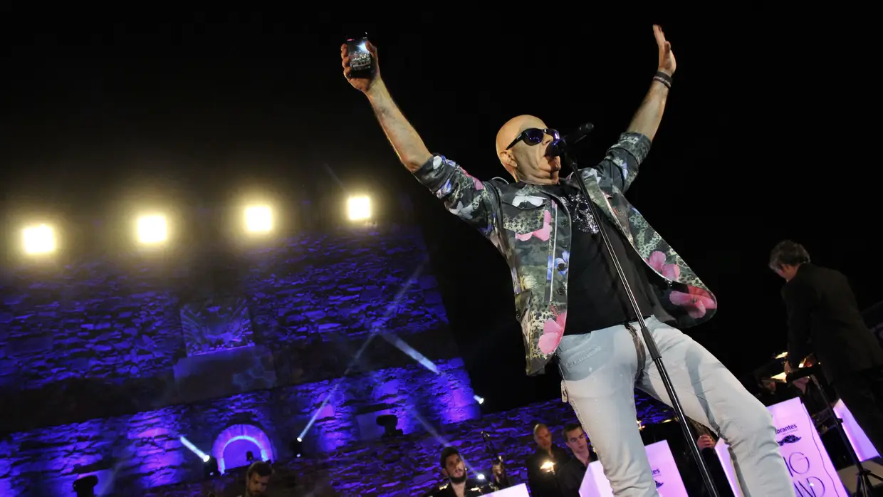 Pedro Abrunhosa e Aurea com Abrantes Big Band no Castelo de Abrantes
