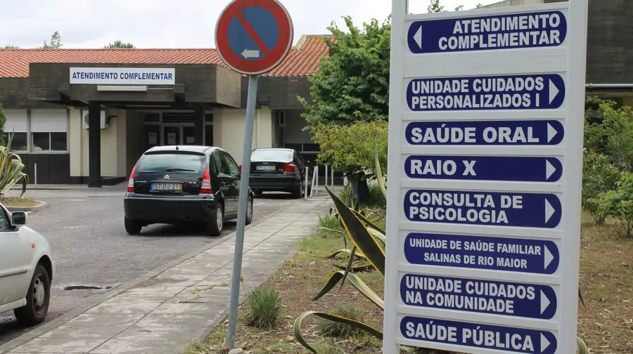 Câmara chega-se à frente para haver obras no Centro de Saúde Câmara chega-se à frente para haver obras no Centro de Saúde