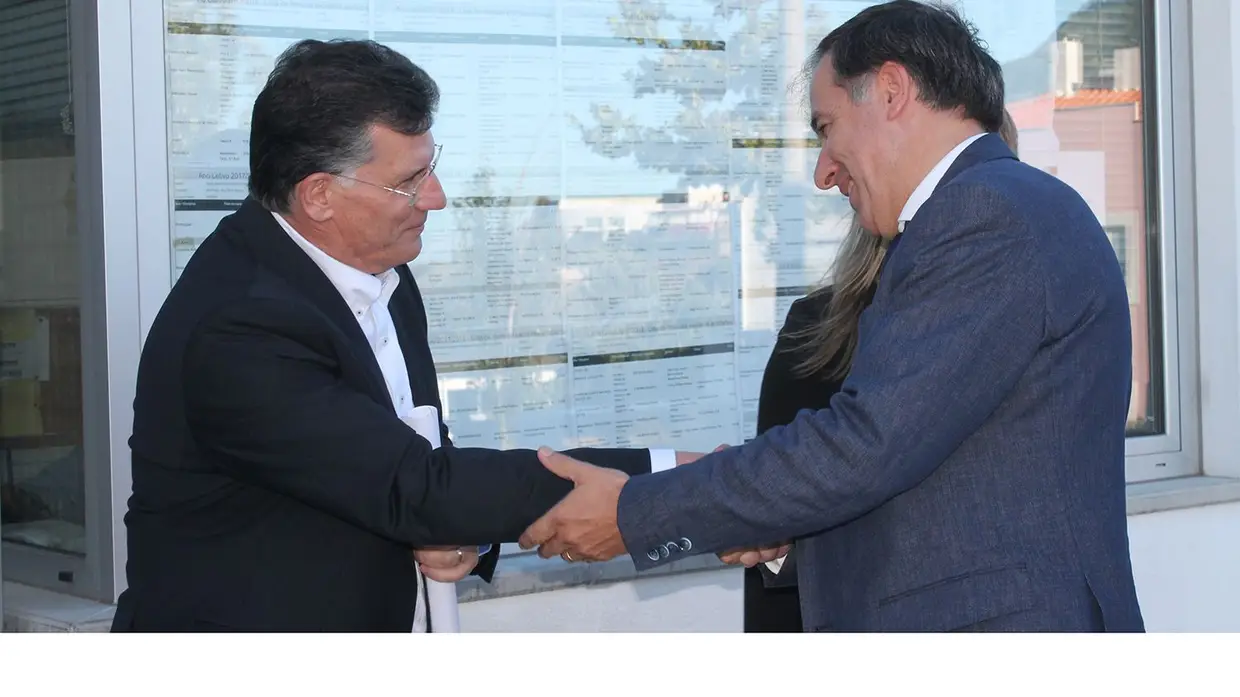 Tomada de posse do novo director do agrupamento de escolas Reynaldo dos Santos