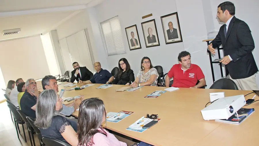 Nersant reuniu com professores para apresentar projectos de empreendedorismo escolar Nersant reuniu com professores para apresentar projectos de empreendedorismo escolar