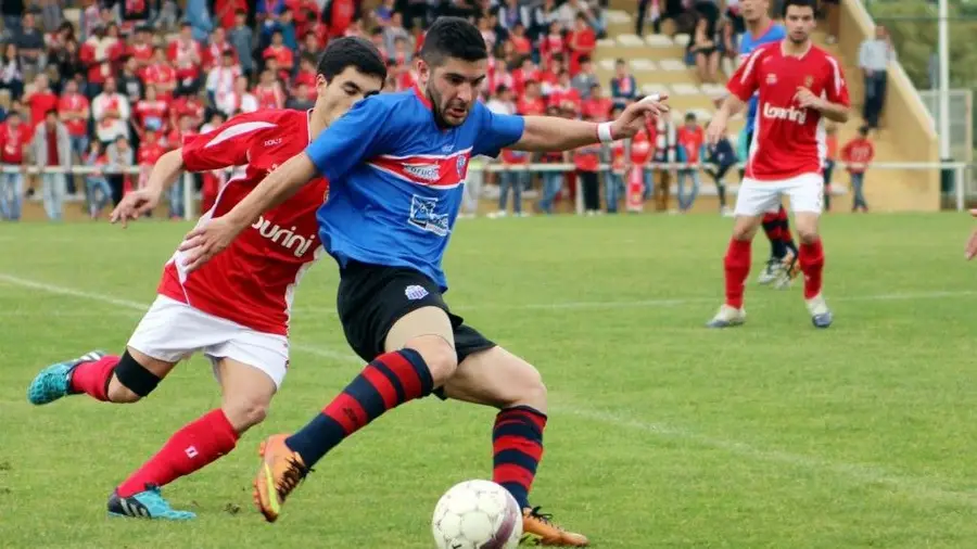 Alcanenense e Coruchense ganham e Vilafranquense e Fátima empatam Alcanenense e Coruchense ganham e Vilafranquense e Fátima empatam