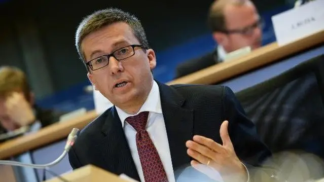 Comissário europeu elege prevenção como chave para o problema dos fogos Comissário europeu elege prevenção como chave para o problema dos fogos