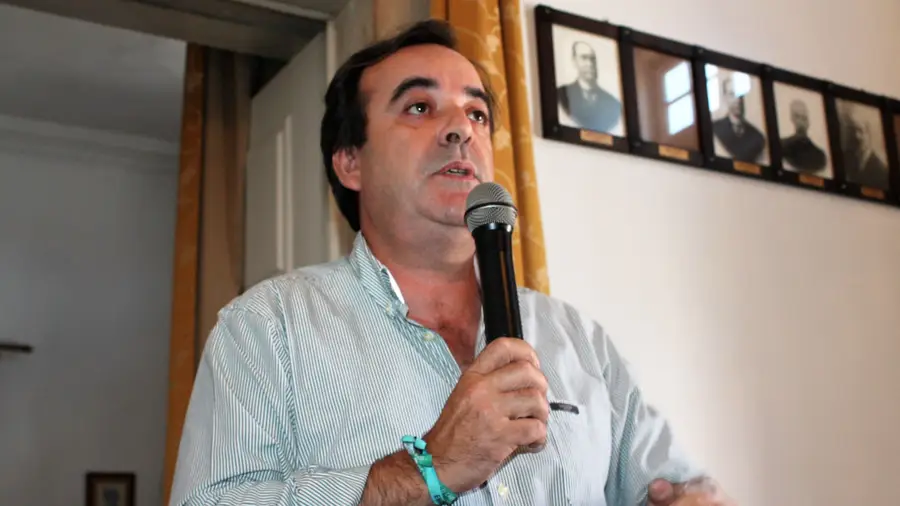 Oposição chumba apoio financeiro à Junta de Azóia de Cima e Tremês Oposição chumba apoio financeiro à Junta de Azóia de Cima e Tremês