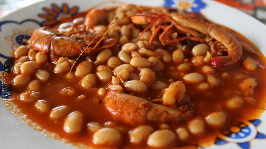 Feijão com todos em 20 restaurantes de Tomar Feijão com todos em 20 restaurantes de Tomar
