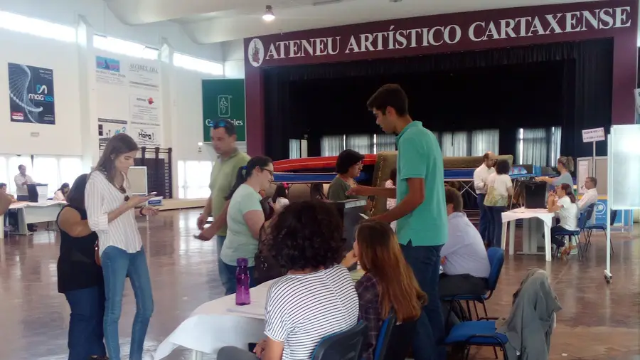 Ambiente calmo no Ateneu Artístico Cartaxense Ambiente calmo no Ateneu Artístico Cartaxense