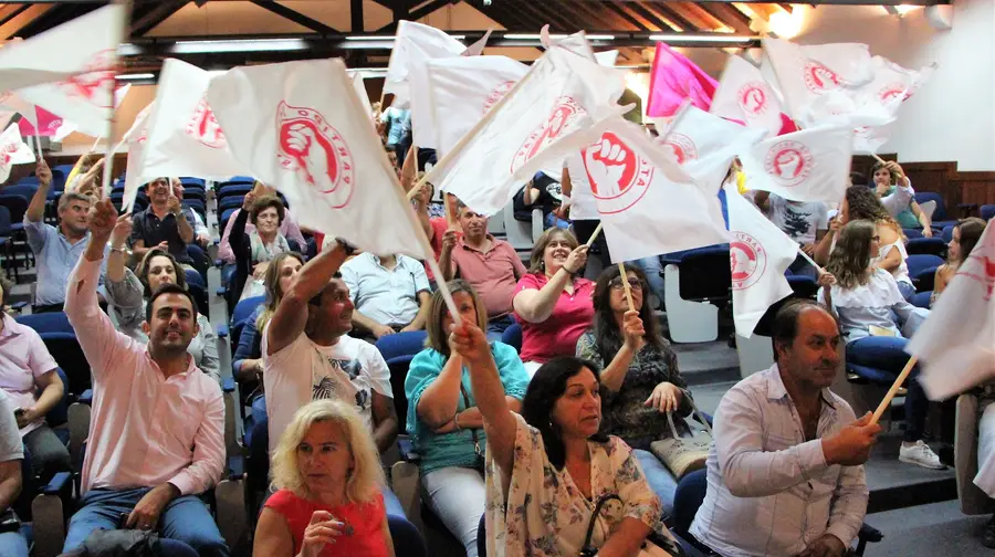 Hegemonia socialista na região sai reforçada Hegemonia socialista na região sai reforçada
