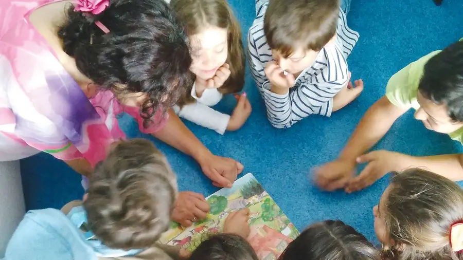Linda’s School a Reeducar para o Século XXI* Linda’s School a Reeducar para o Século XXI*