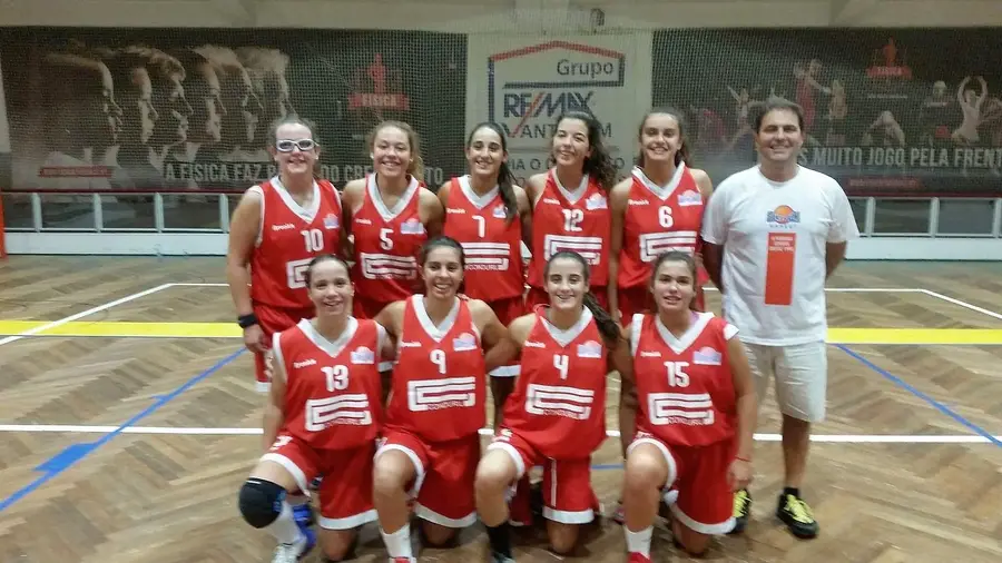 Santarém Basket volta a ter equipa sénior feminina Santarém Basket volta a ter equipa sénior feminina