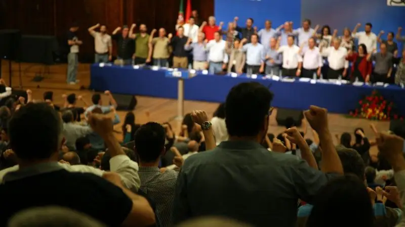 PCP lamenta perdas nas autárquicas e fala em campanha anti-comunista PCP lamenta perdas nas autárquicas e fala em campanha anti-comunista