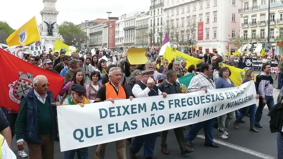 Ribatejo foi a Lisboa dizer não à fusão de freguesias mas de nada valeu Ribatejo foi a Lisboa dizer não à fusão de freguesias mas de nada valeu