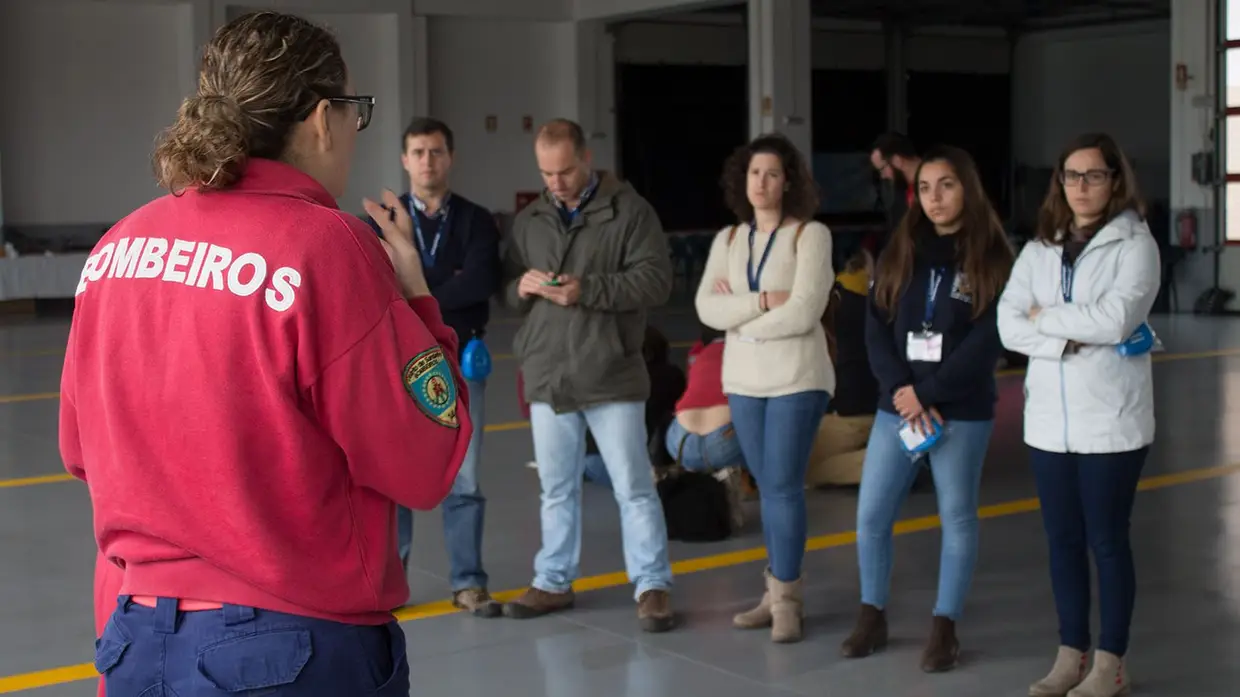 Formação em suporte básico de vida na infância dada pelos Bombeiros de Samora Correia