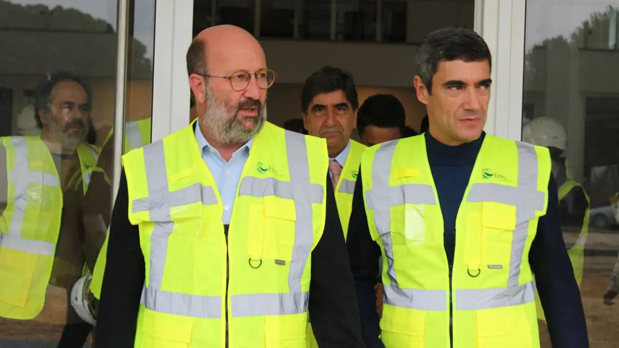 Visita do Ministro do Ambiente à ETA de Vale da Pedra