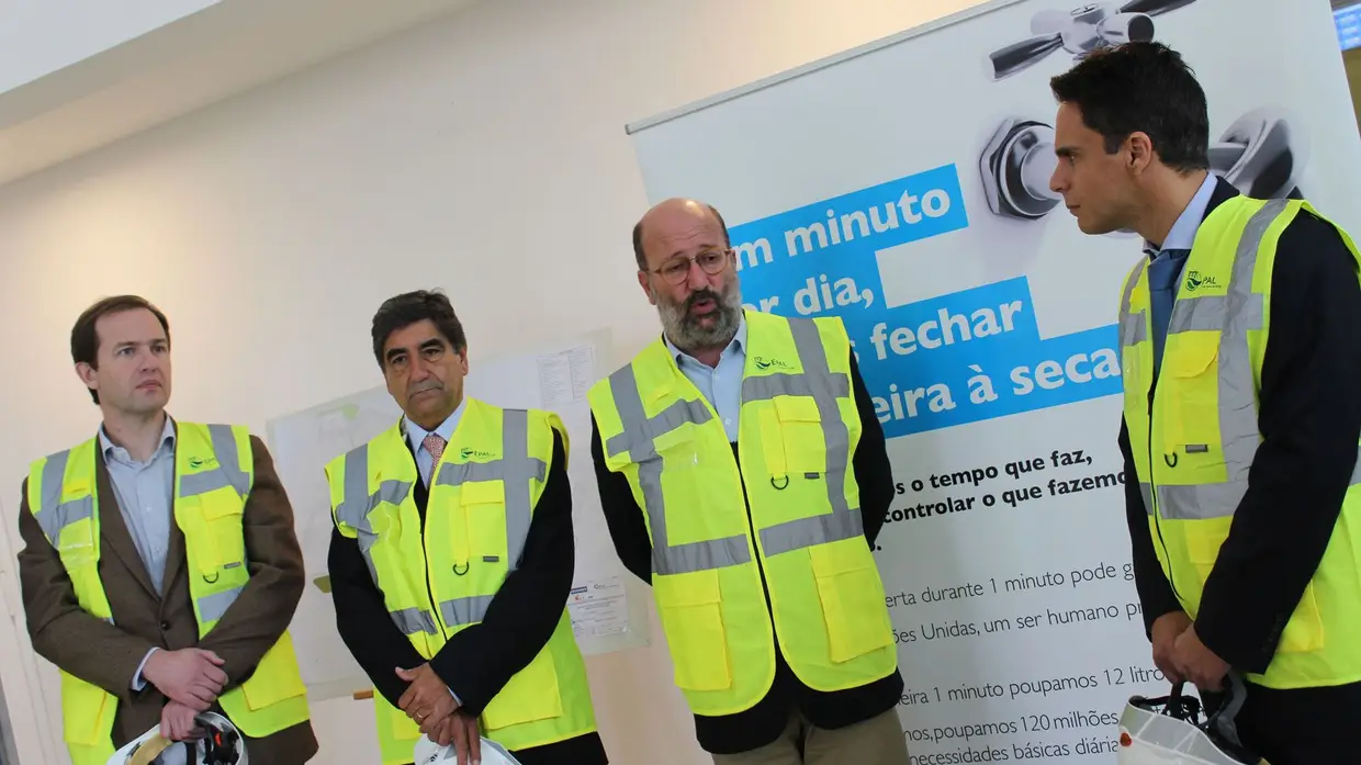 Visita do Ministro do Ambiente à ETA de Vale da Pedra