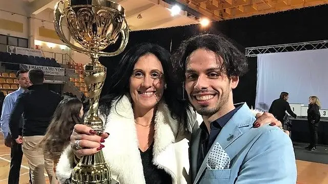 Dança de Tremês campeã regional de Latinas Dança de Tremês campeã regional de Latinas