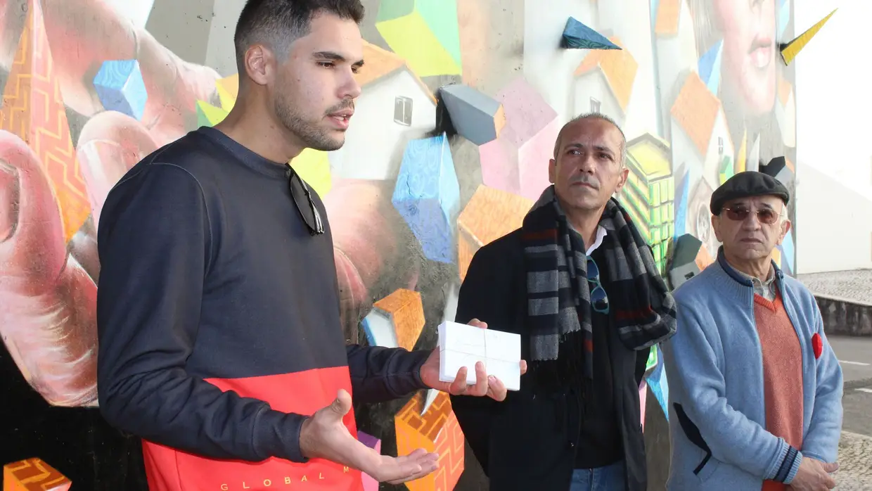 Inauguração do mural "Dream Walkers" de Francisco Camilo