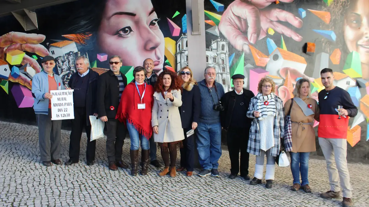 Inauguração do mural "Dream Walkers" de Francisco Camilo