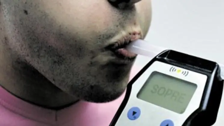 Detido em Tomar por conduzir com 2,44 g/l de álcool no sangue Detido em Tomar por conduzir com 2,44 g/l de álcool no sangue