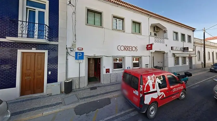 CTT quer fechar postos dos correios de Alpiarça e Alferrarede CTT quer fechar postos dos correios de Alpiarça e Alferrarede