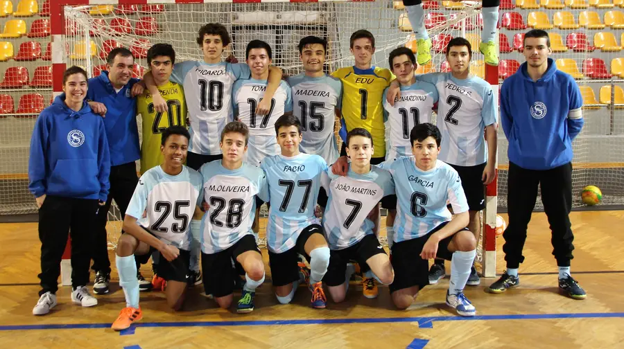 Vitória de Santarém bicampeão distrital de futsal em juvenis Vitória de Santarém bicampeão distrital de futsal em juvenis