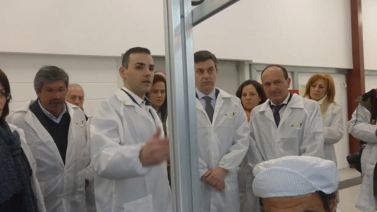 Inauguração da fábrica IKI MOBILE em Coruche