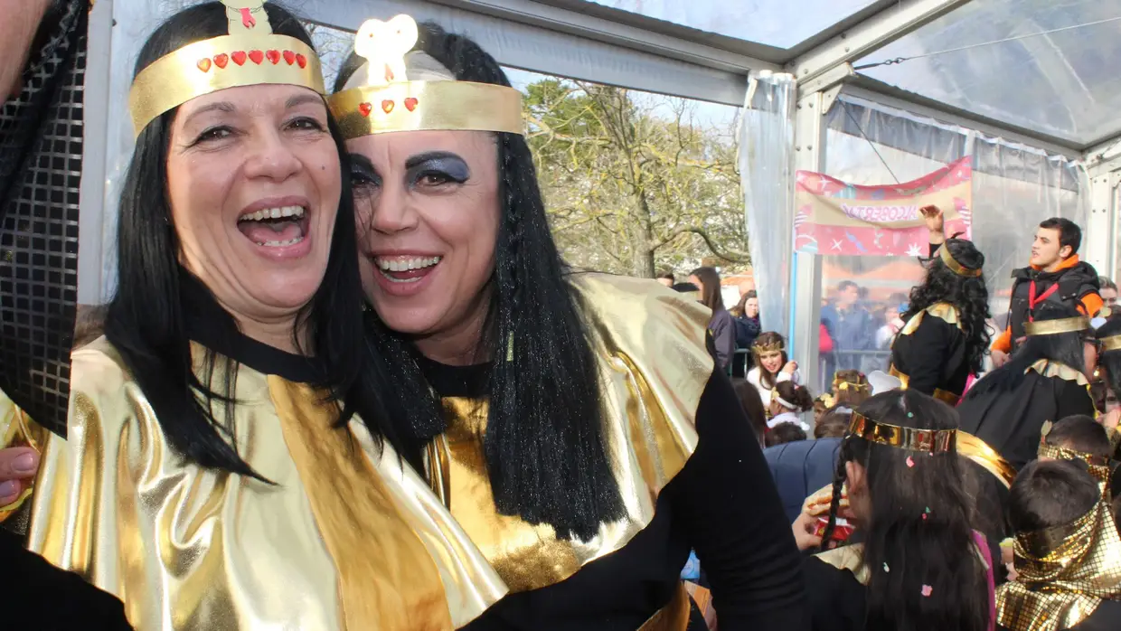 Desfile de Carnaval das Escolas e Instituições - Rio Maior