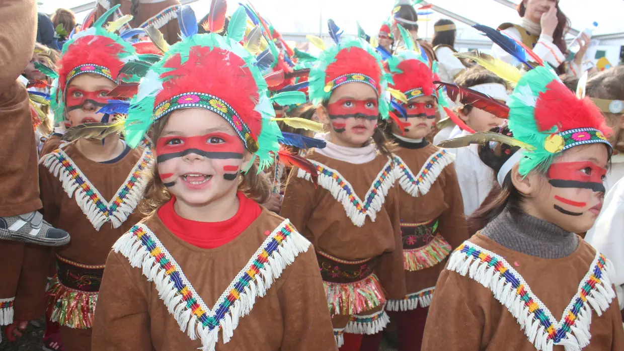 Desfile de Carnaval das Escolas e Instituições - Rio Maior