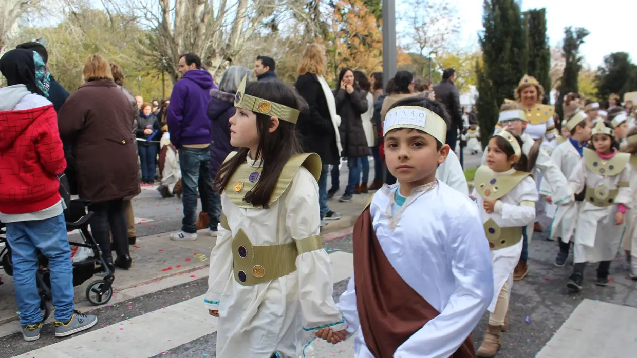 Desfile de Carnaval das Escolas e Instituições - Rio Maior