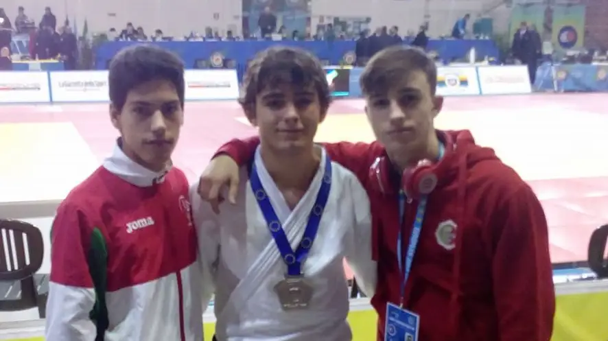 Judoca de Tomar conquista segundo lugar em Itália Judoca de Tomar conquista segundo lugar em Itália