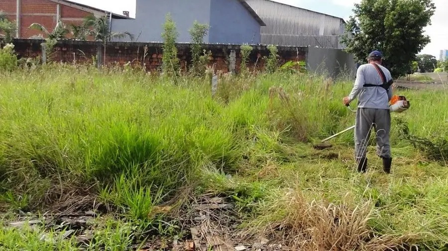Sessões de esclarecimento sobre limpeza de terrenos Sessões de esclarecimento sobre limpeza de terrenos
