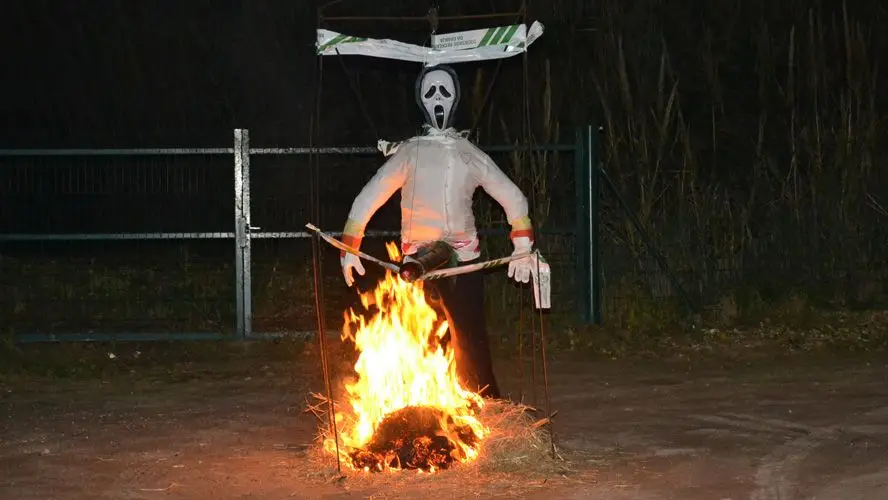 Enterro do Chouriço na Granja