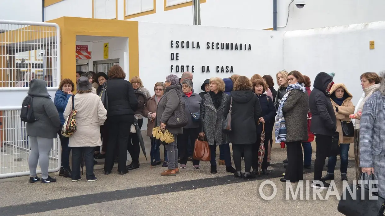 Protesto na Escola do Forte da Casa